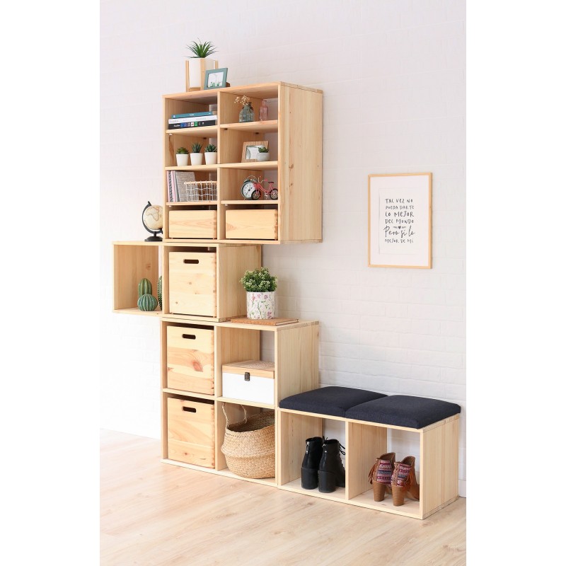 Dynamisches modulares Regal mit 5 Kiefernholzwürfeln