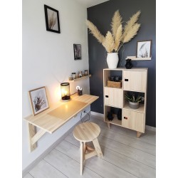 Dynamisches modulares Regal mit 3x2 Kiefer-Holzwürfeln