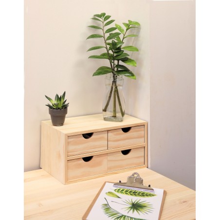 Mini Holzkastenhaus mit vier Schubladen