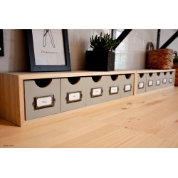MINI Holzkastenhaus mit fünf Schubladen