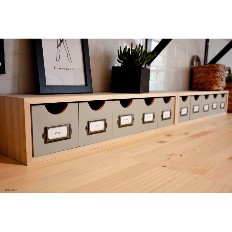 MINI Holzkastenhaus mit fünf Schubladen
