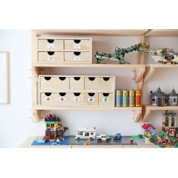 Mini Holzkastenhaus mit vier Schubladen